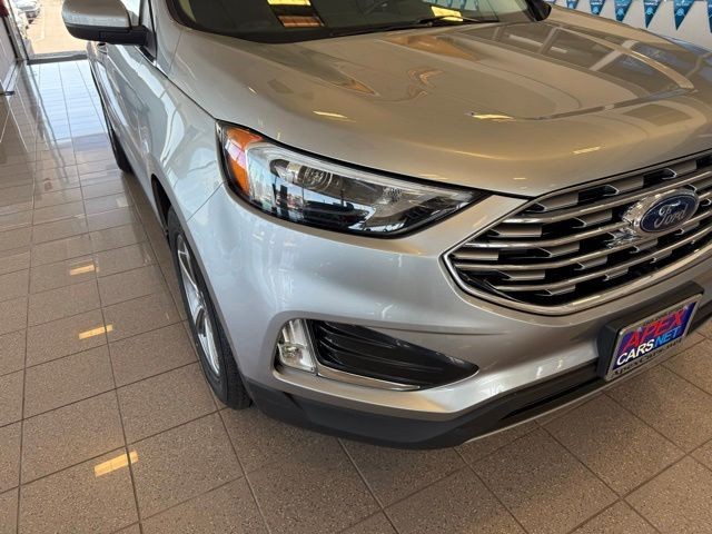 Ford Edge Vehicle Full-screen Gallery Image 08