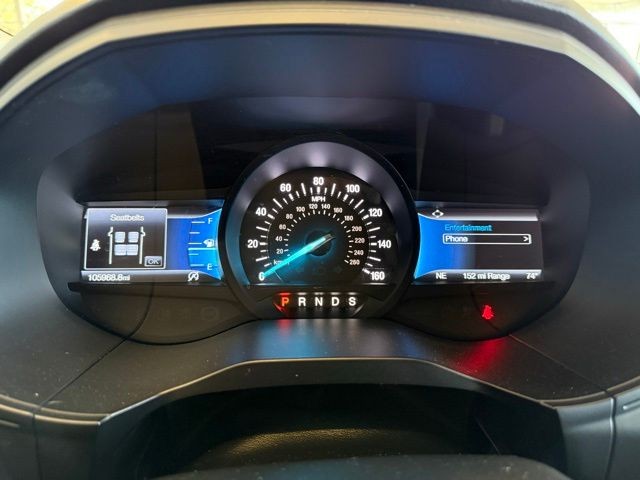 Ford Edge Vehicle Full-screen Gallery Image 13