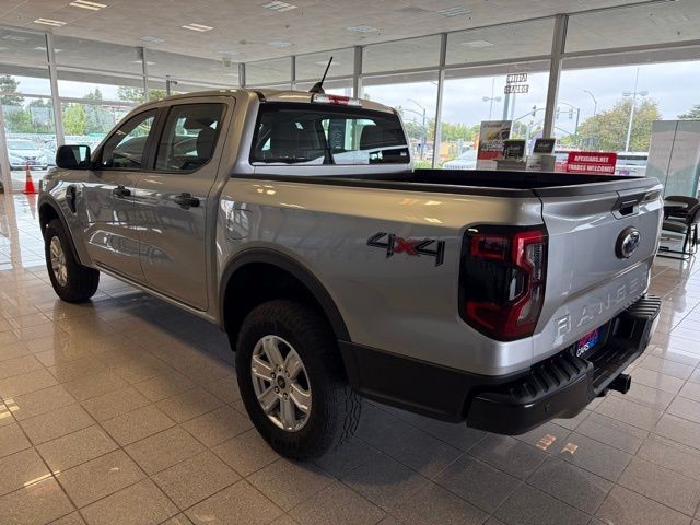 Ford Ranger Vehicle Full-screen Gallery Image 07
