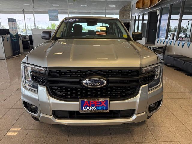 Ford Ranger Vehicle Full-screen Gallery Image 09