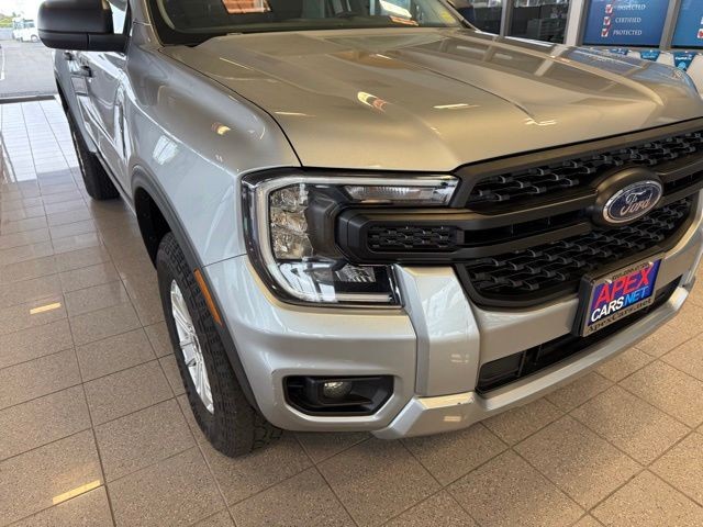 Ford Ranger Vehicle Full-screen Gallery Image 10
