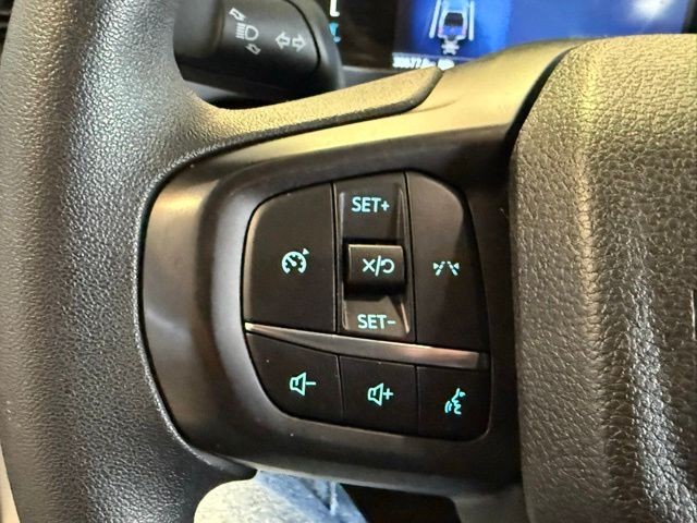 Ford Ranger Vehicle Full-screen Gallery Image 19