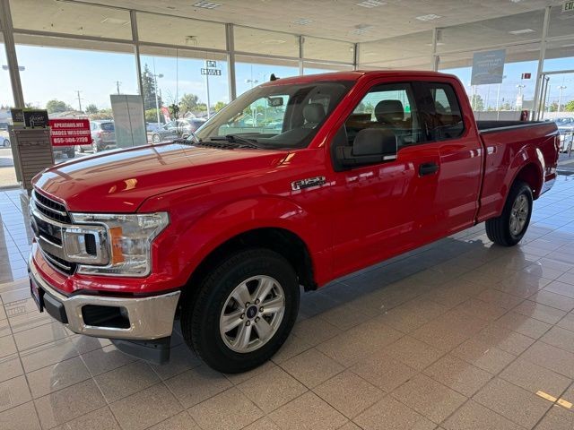 Ford F-150 Vehicle Full-screen Gallery Image 07