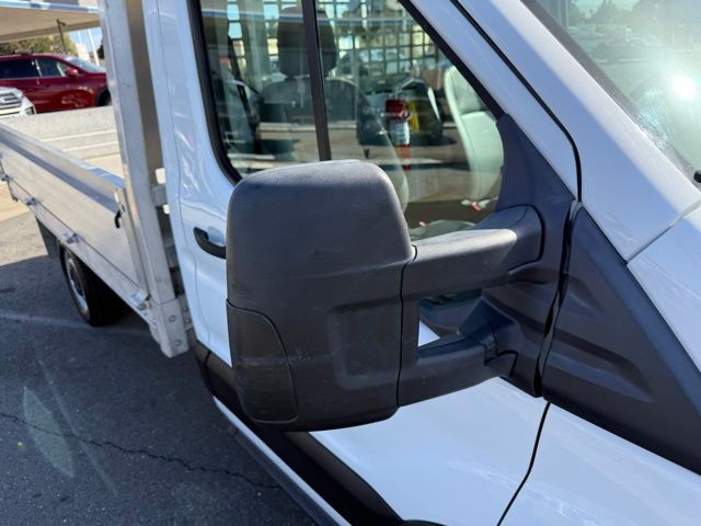 Ford Transit Chassis Vehicle Full-screen Gallery Image 11