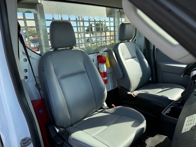 Ford Transit Chassis Vehicle Full-screen Gallery Image 20