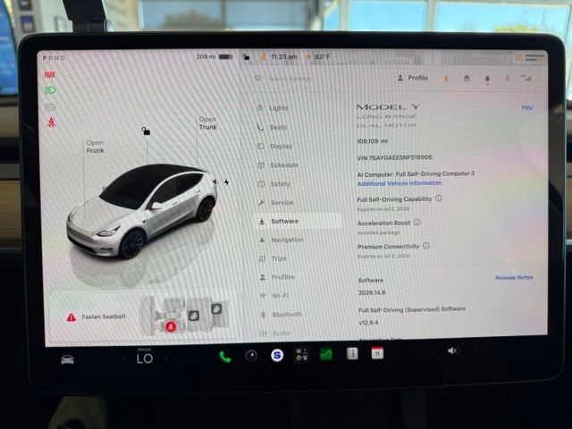 Tesla Model Y Vehicle Full-screen Gallery Image 12