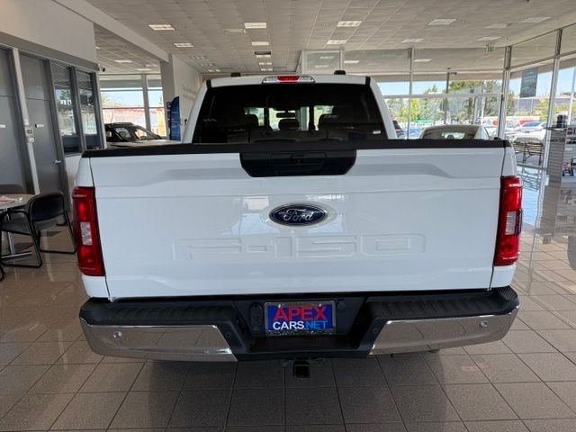 Ford F-150 Vehicle Full-screen Gallery Image 04