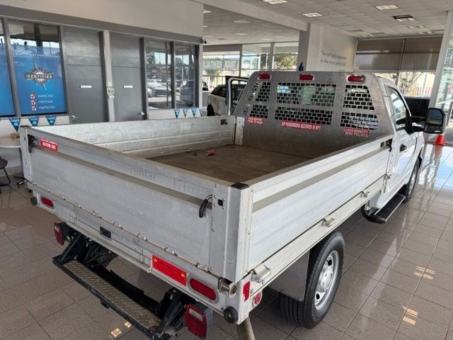 Ford Super Duty F-250 SRW Vehicle Full-screen Gallery Image 19