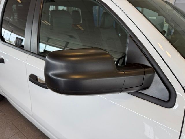 Ram 1500 Vehicle Full-screen Gallery Image 15