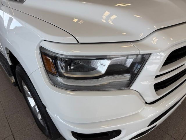Ram 1500 Vehicle Full-screen Gallery Image 10