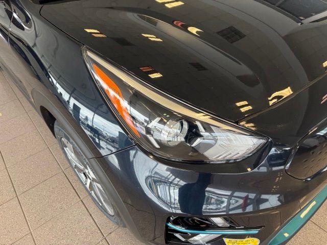 Kia Niro EV Vehicle Full-screen Gallery Image 09