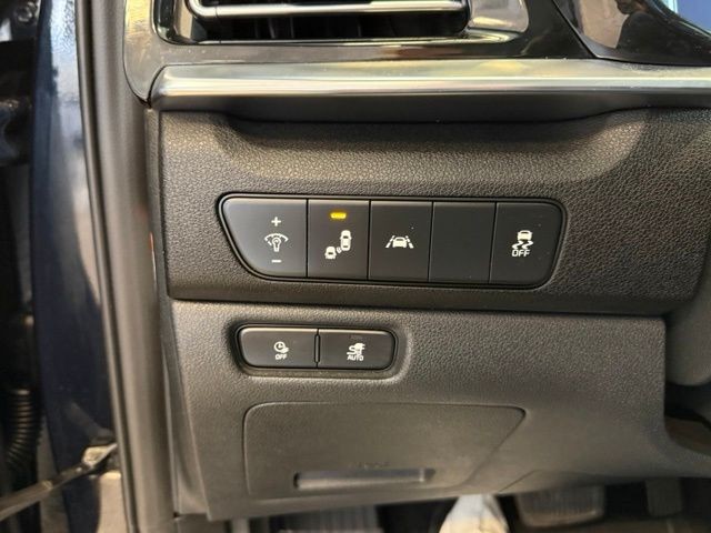 Kia Niro EV Vehicle Full-screen Gallery Image 18