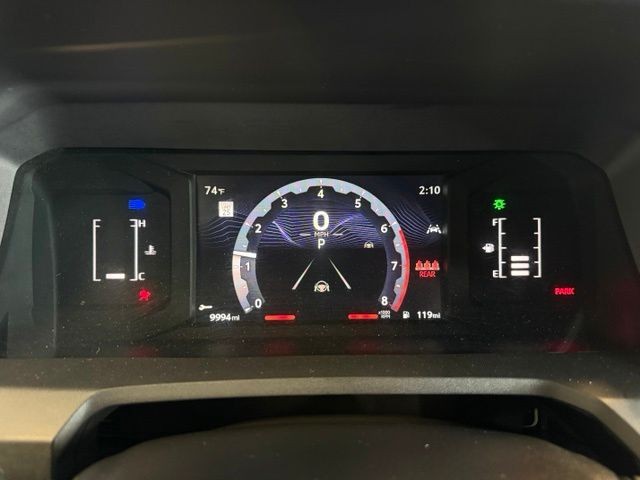 Toyota Tacoma 4WD Vehicle Full-screen Gallery Image 12