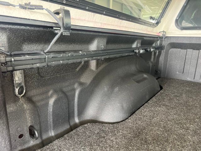 Ram 1500 Vehicle Full-screen Gallery Image 09