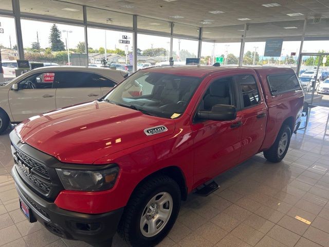 Ram 1500 Vehicle Full-screen Gallery Image 12