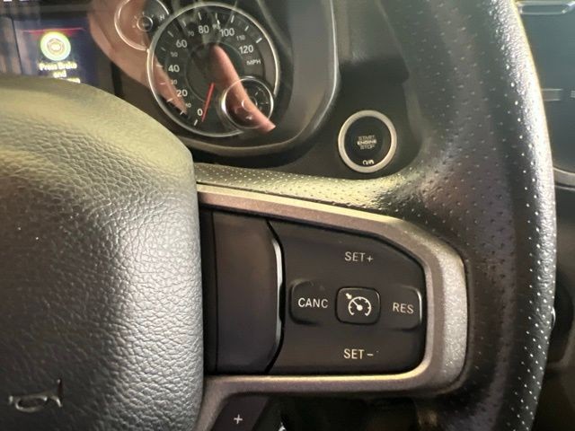 Ram 1500 Vehicle Full-screen Gallery Image 20