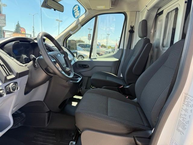 Ford Transit Cutaway Vehicle Full-screen Gallery Image 19