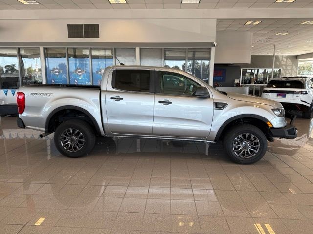 Ford Ranger Vehicle Full-screen Gallery Image 02