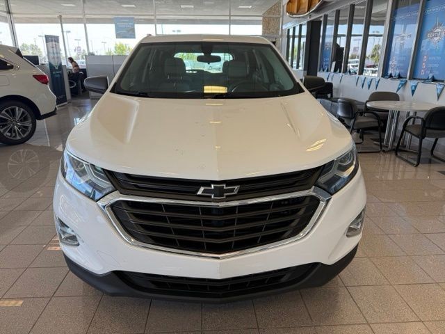 Chevrolet Equinox Vehicle Full-screen Gallery Image 07