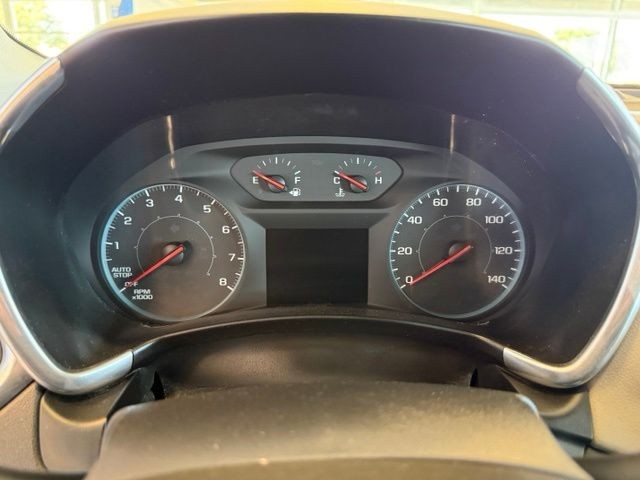 Chevrolet Equinox Vehicle Full-screen Gallery Image 13