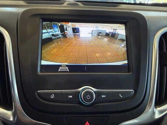 Chevrolet Equinox Vehicle Full-screen Gallery Image 14