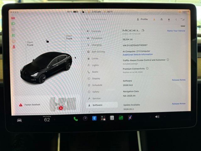 Tesla Model 3 Vehicle Full-screen Gallery Image 14