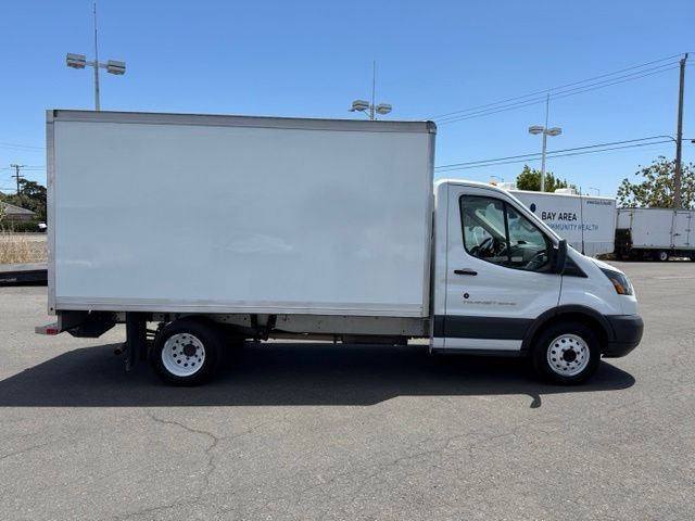 Ford Transit Chassis Vehicle Full-screen Gallery Image 02