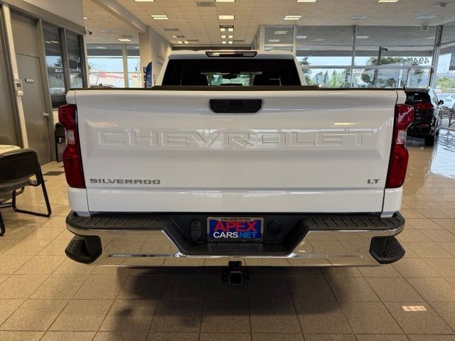 Chevrolet Silverado 1500 Vehicle Full-screen Gallery Image 04