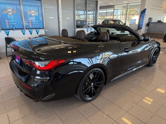 BMW 4 Series Vehicle Full-screen Gallery Image 04