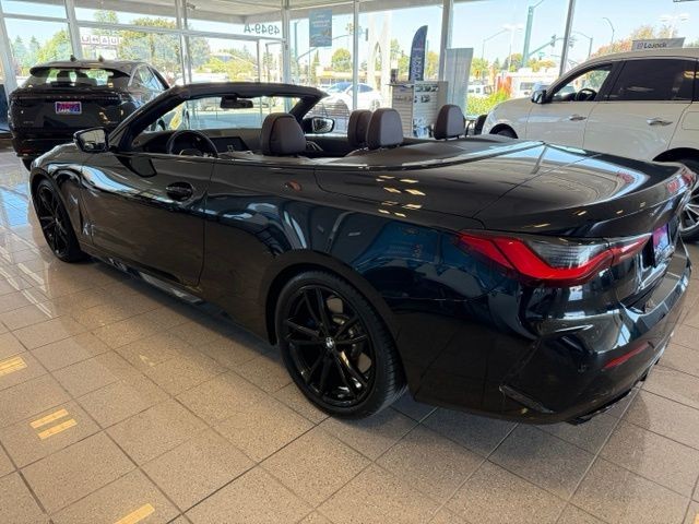 BMW 4 Series Vehicle Full-screen Gallery Image 06