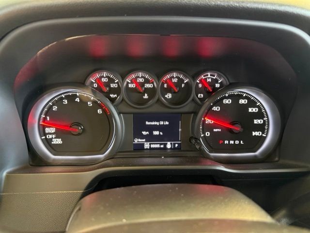 Chevrolet Silverado 1500 LTD Vehicle Full-screen Gallery Image 14