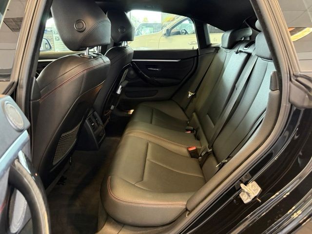 BMW 4 Series Vehicle Full-screen Gallery Image 04