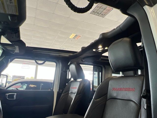 Jeep Wrangler Vehicle Full-screen Gallery Image 19