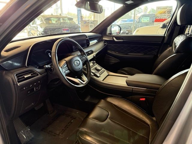 Hyundai Palisade Vehicle Full-screen Gallery Image 02