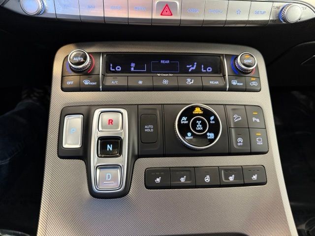 Hyundai Palisade Vehicle Full-screen Gallery Image 15