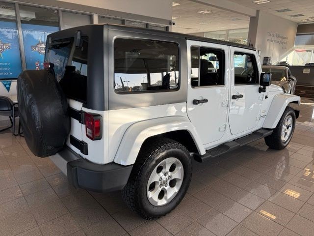 Jeep Wrangler Unlimited Vehicle Full-screen Gallery Image 03
