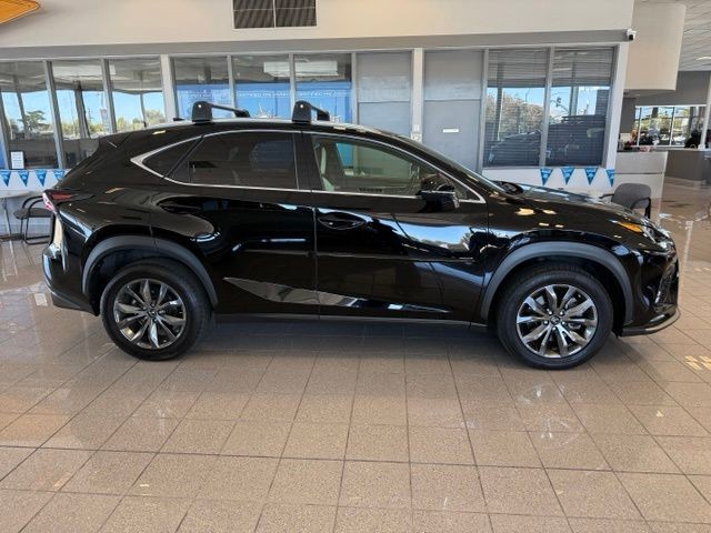 Lexus NX Vehicle Full-screen Gallery Image 02