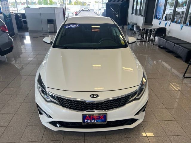 Kia Optima Vehicle Full-screen Gallery Image 19