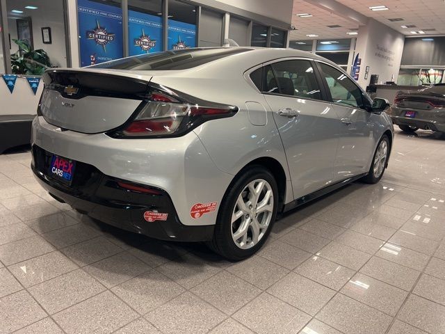 Chevrolet Volt Vehicle Full-screen Gallery Image 04