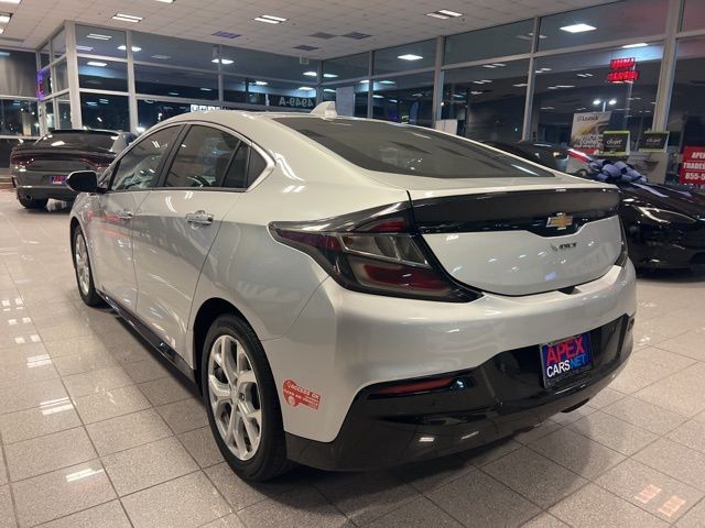 Chevrolet Volt Vehicle Full-screen Gallery Image 07