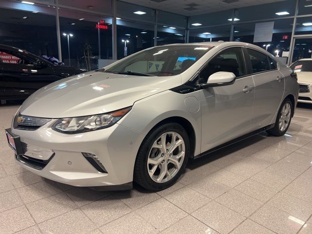 Chevrolet Volt Vehicle Full-screen Gallery Image 09
