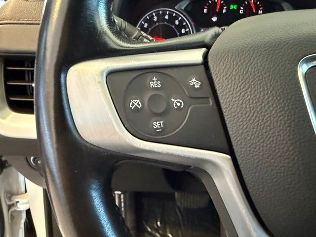 GMC Terrain Vehicle Full-screen Gallery Image 20