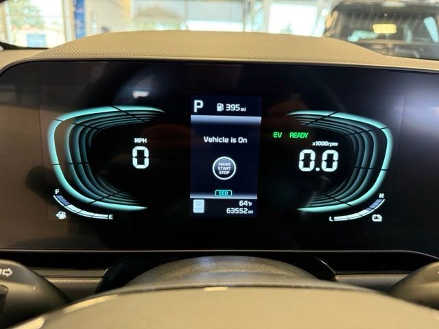 Kia Niro Vehicle Full-screen Gallery Image 15