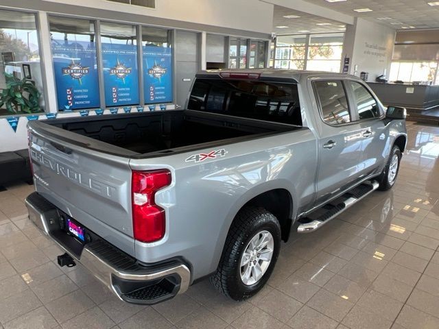 Chevrolet Silverado 1500 Vehicle Full-screen Gallery Image 09