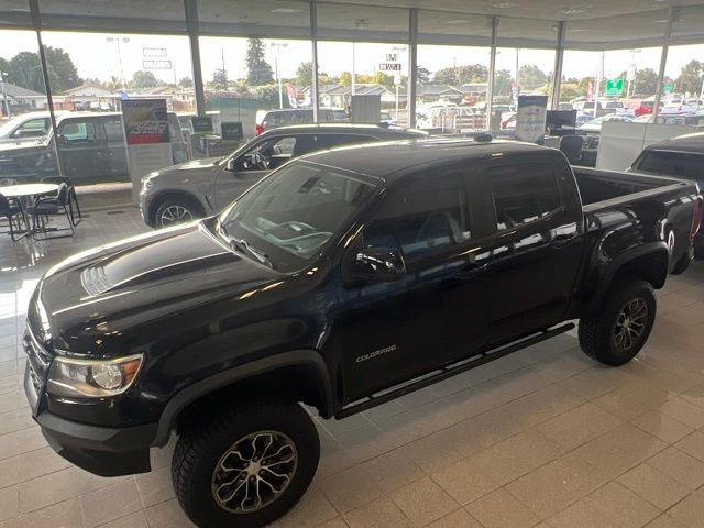 Chevrolet Colorado Vehicle Full-screen Gallery Image 10