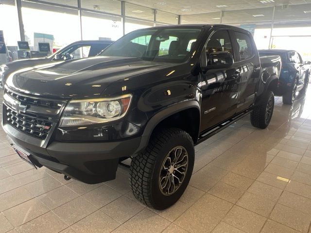 Chevrolet Colorado Vehicle Full-screen Gallery Image 11