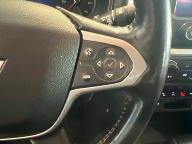 Chevrolet Colorado Vehicle Full-screen Gallery Image 18
