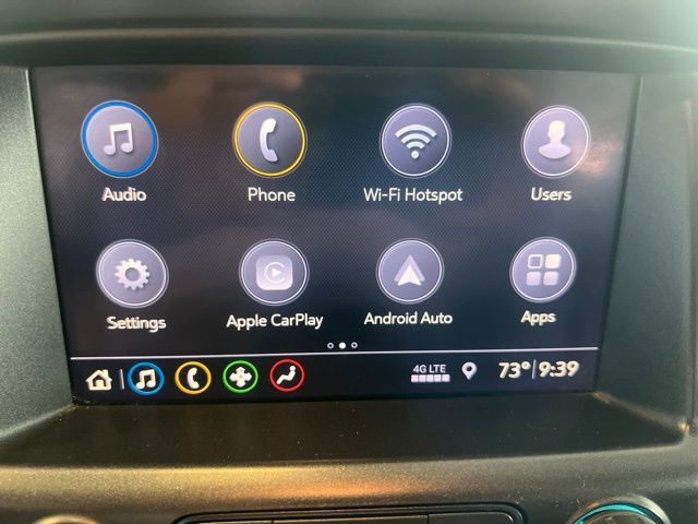 Chevrolet Colorado Vehicle Full-screen Gallery Image 20