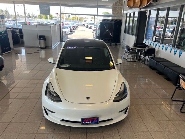 Tesla Model 3 Vehicle Full-screen Gallery Image 20