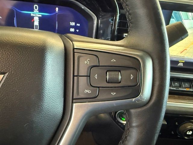 Chevrolet Silverado 1500 Vehicle Full-screen Gallery Image 18